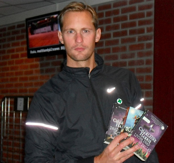 READING IS SEXY Alexander Skarsg rd likes Sookie Stackhouse books too